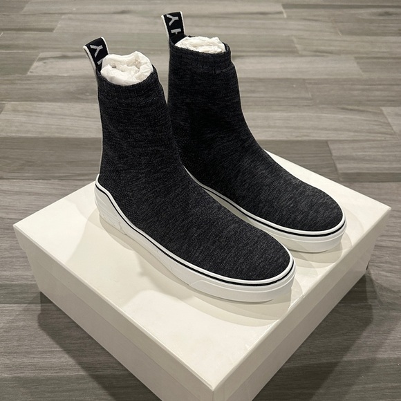 Givenchy George V sock sneakers trainer gray - Picture 1 of 13